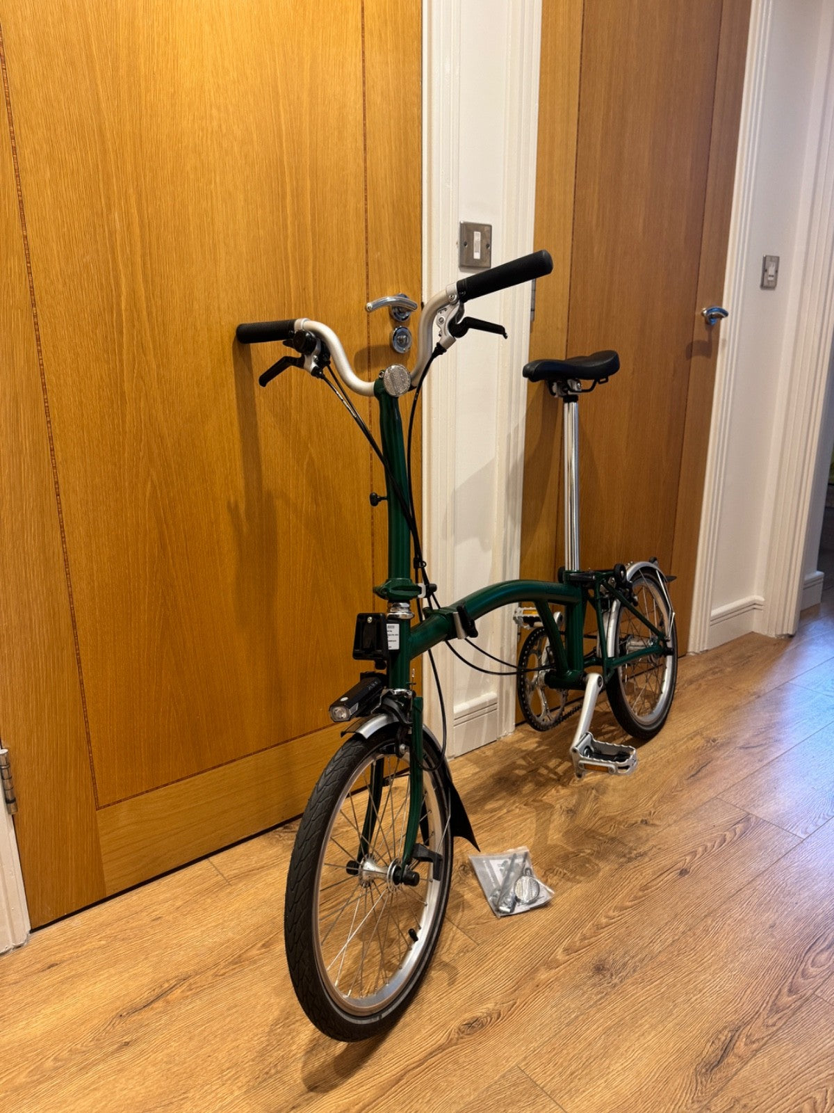 Brompton C Line Utility Folding Bike – Racing Green – Excellent Condition