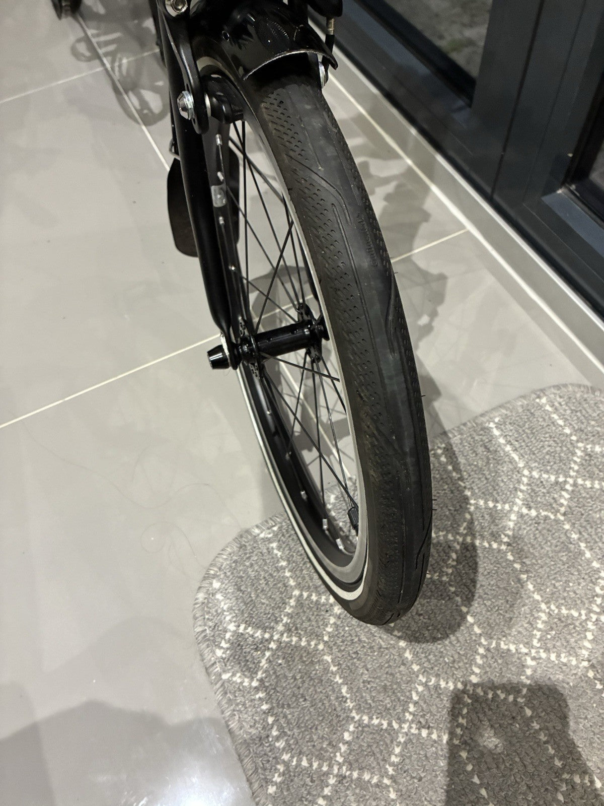 Brompton P Line 4 speed in excellent condition.