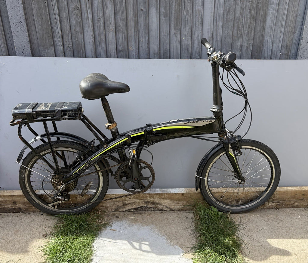 Carrera Cross City Folding Bike