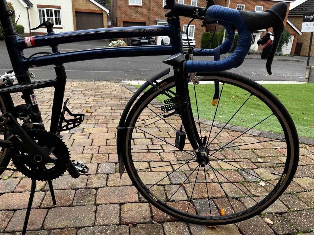 Montague Navigator Folding Road Bike – SRAM Red eTap – Mavic Ksyrium- In Ashford
