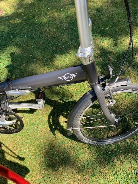 BMW MINI Folding bike lovely condition  8 gears