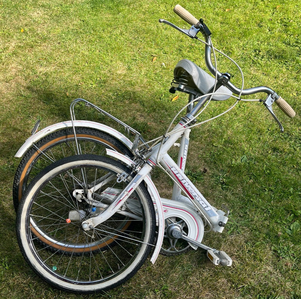 UNIVERSAL : 20" Wheel UniSport Sturmey Archer 3 Speed 1980s Vintage Folding Bike