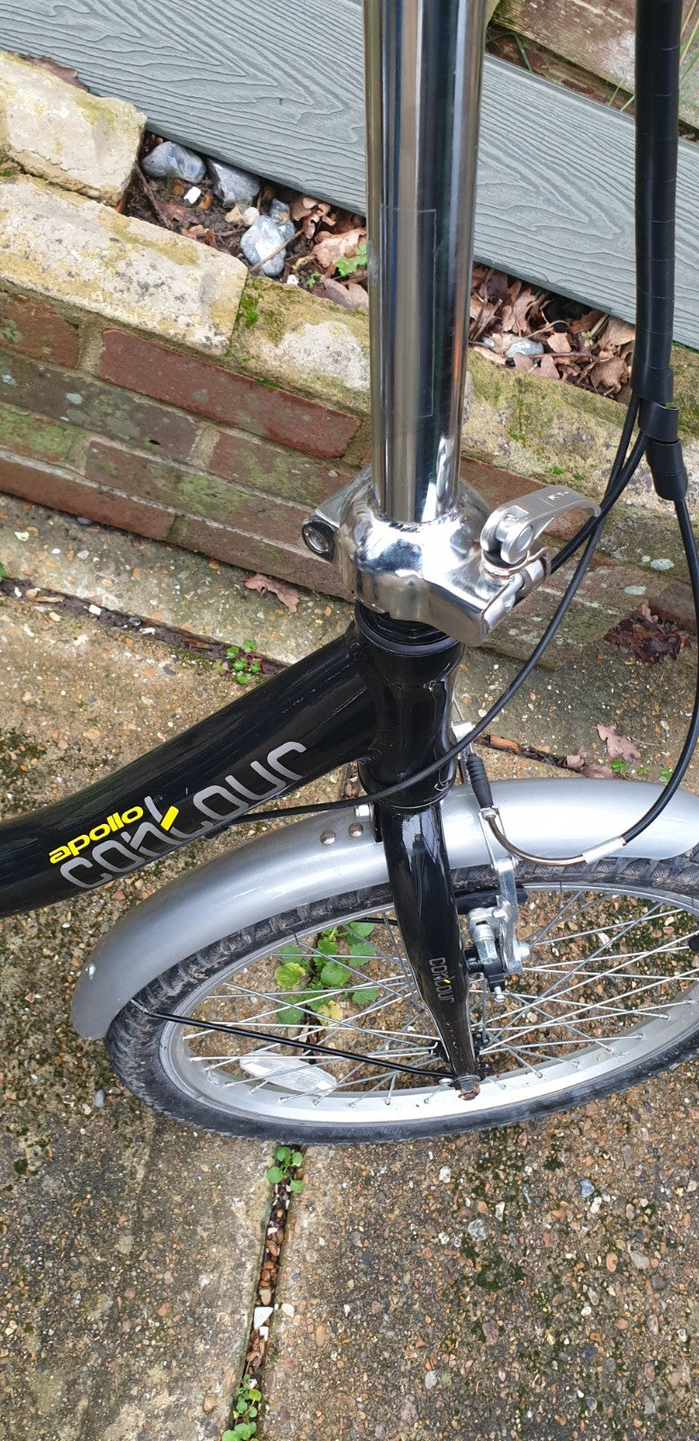 Apollo Contour Alloy Folding Bike Unisex Adults. Used but Excellent Condition