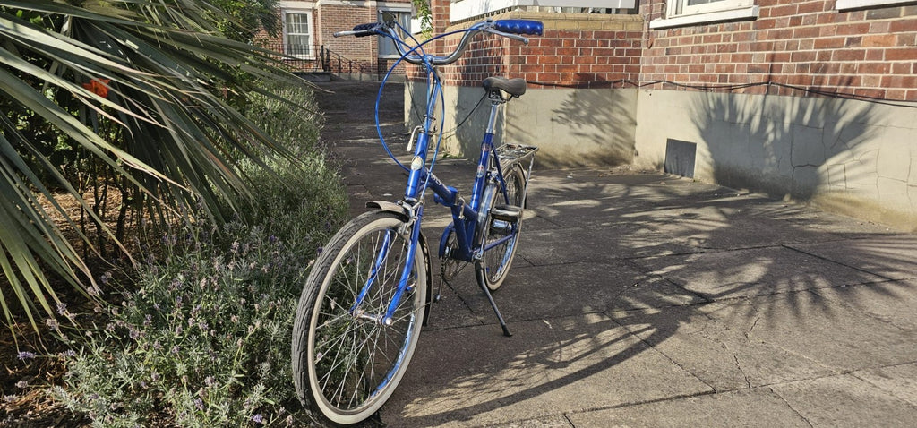 Classic Dawes Folding Kingpin - Excellent Condition