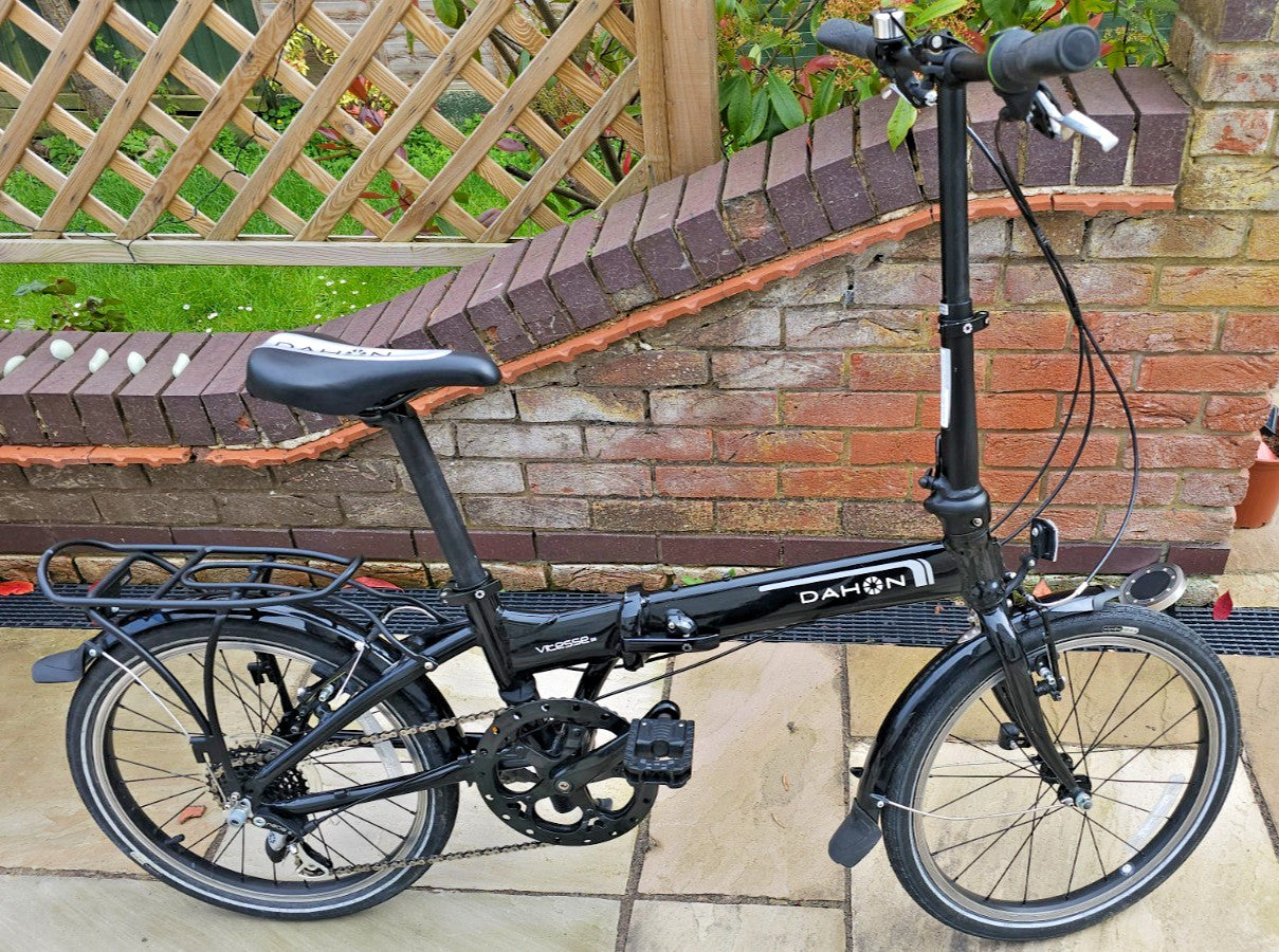 Dahon Vitesse D8 Folding Commuter Bike, Obsidian black - Pro-Serviced V.G.C