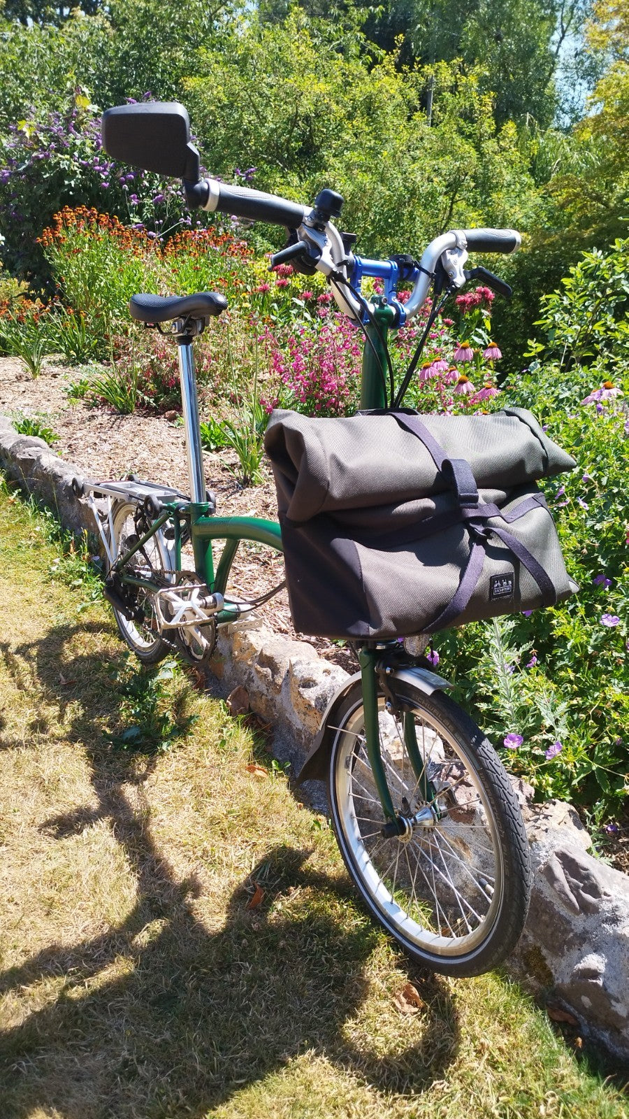 Brompton M6R C line Explore 2022 6 Speed Racing Green + extras Wahoo Elemnt Bolt