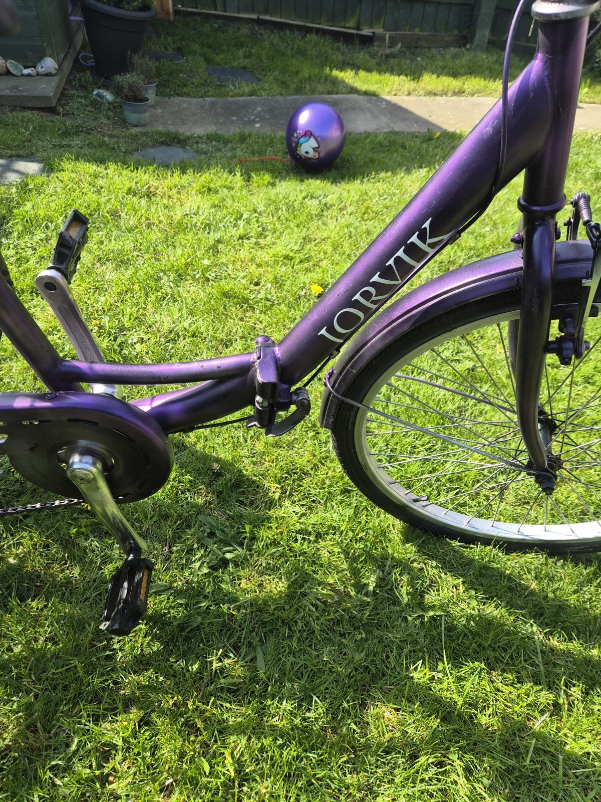 Jorvik Adult Tricycle Foldable 3 Wheeler Big Basket Black Purple Adjustable Size