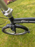 Unisex classic folding bike