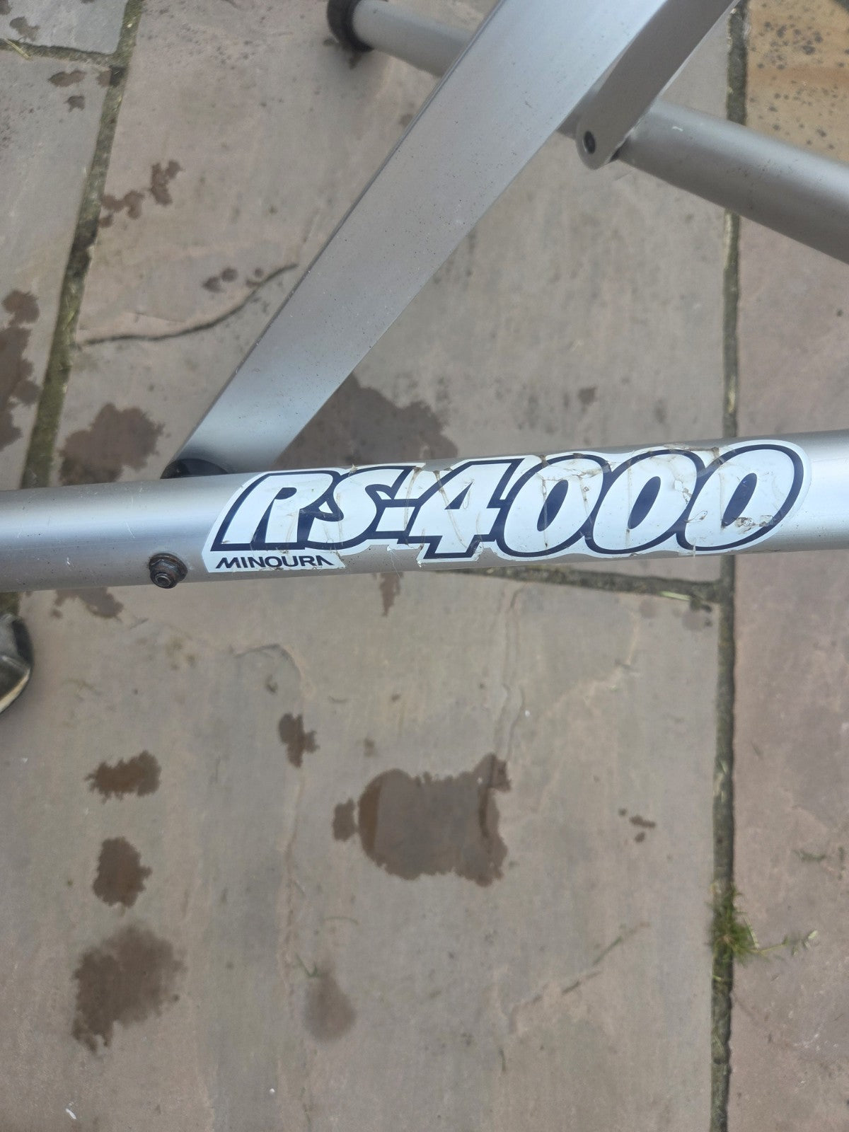 Minoura RS-4000 Bike Bicycle Repair Stand Folding Design Lightweight Aluminium