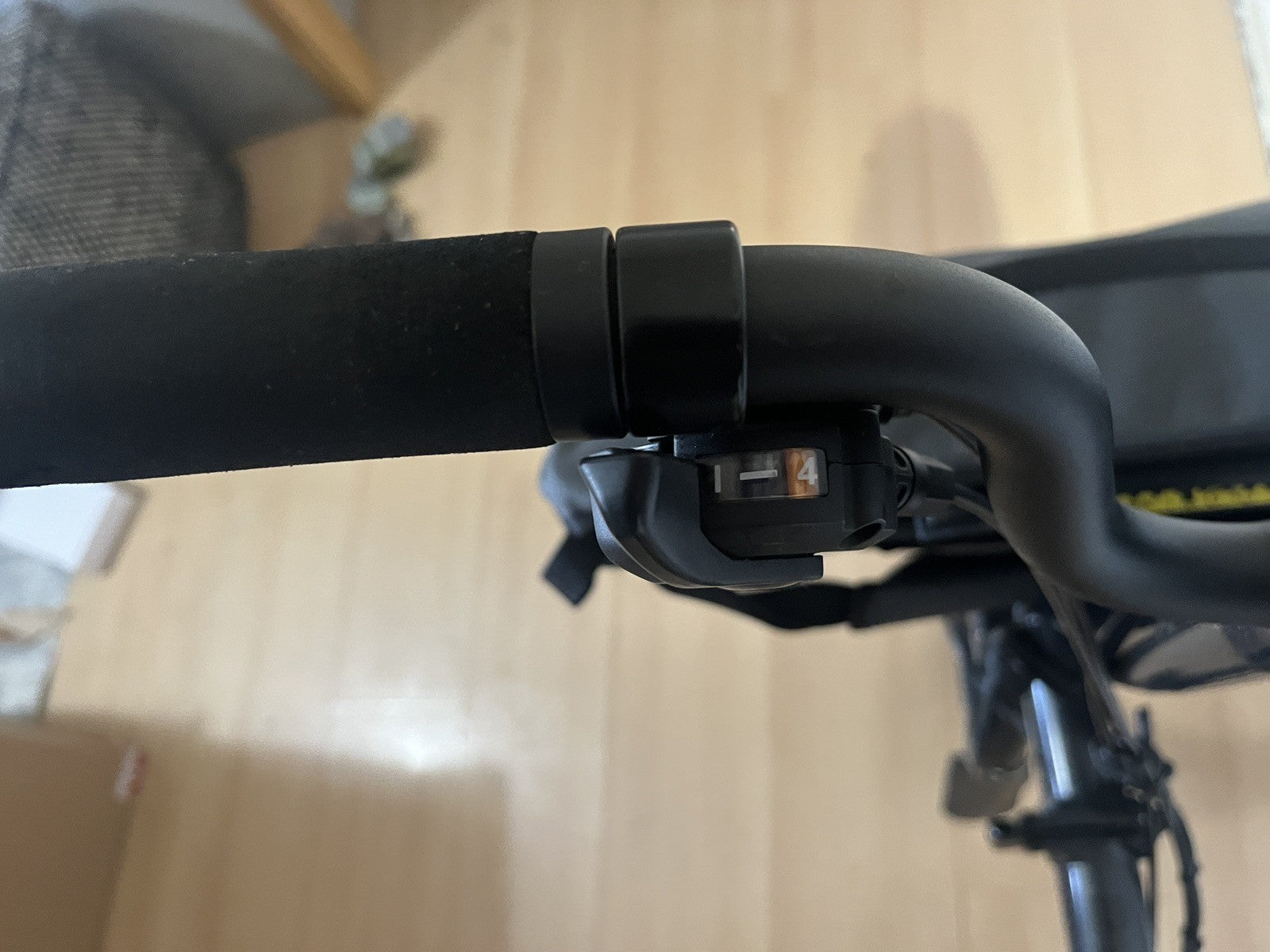 Brompton P Line Electrc Urban 4S, Midnight Black Edition Mid Handlebar RRP £3800