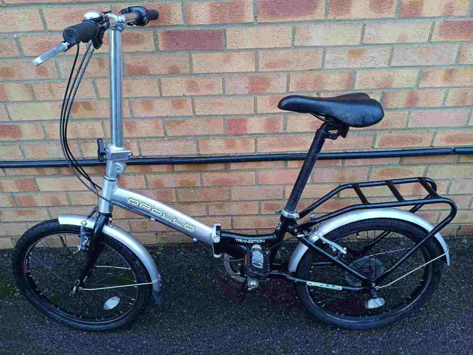 Aluminium Apollo Transition folding bike in good condition with a comfort saddle