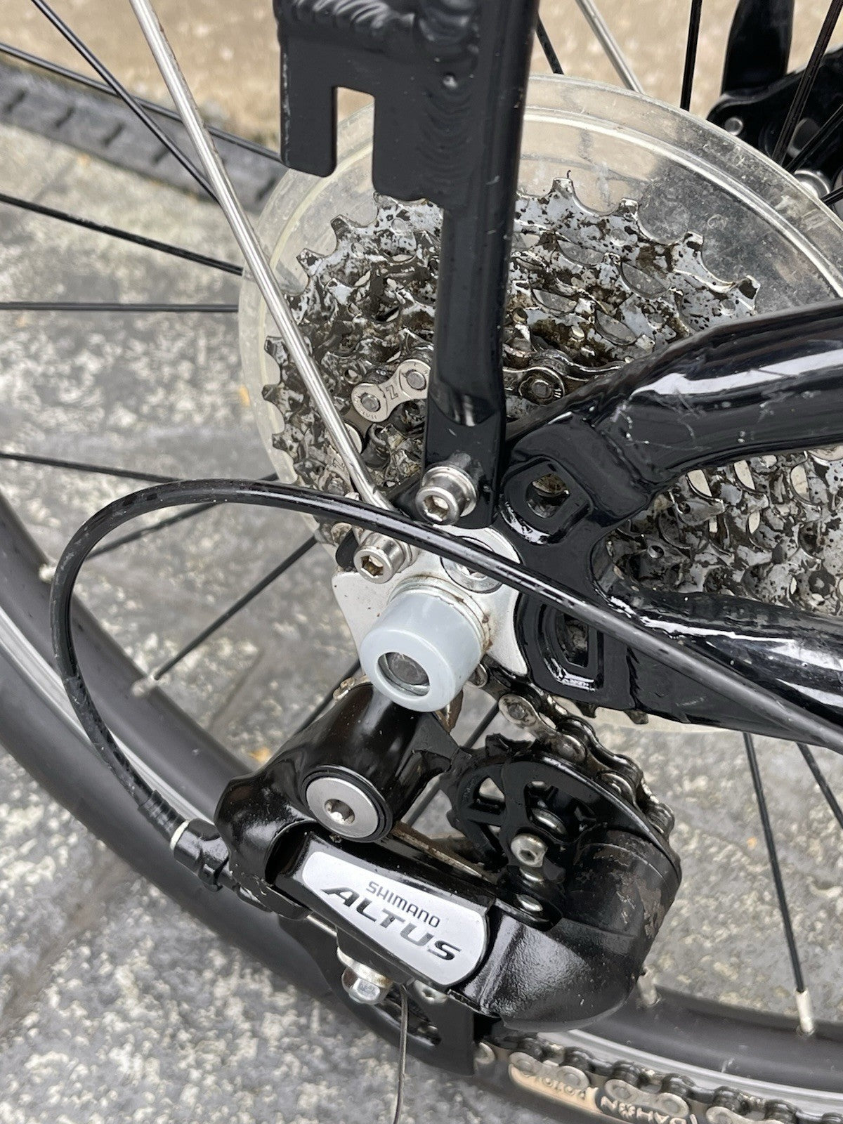 Dahon YRA062 Aluminium Folding Bike 20” Wheels 24 Speed Serviced Excellent Cond