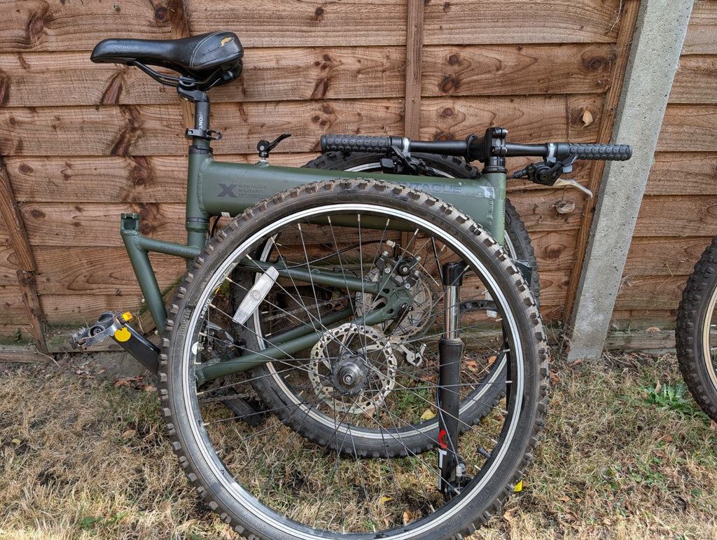 Montague Paratrooper Folding Mountain Bike - medium, 26" Wheels, disc brakes