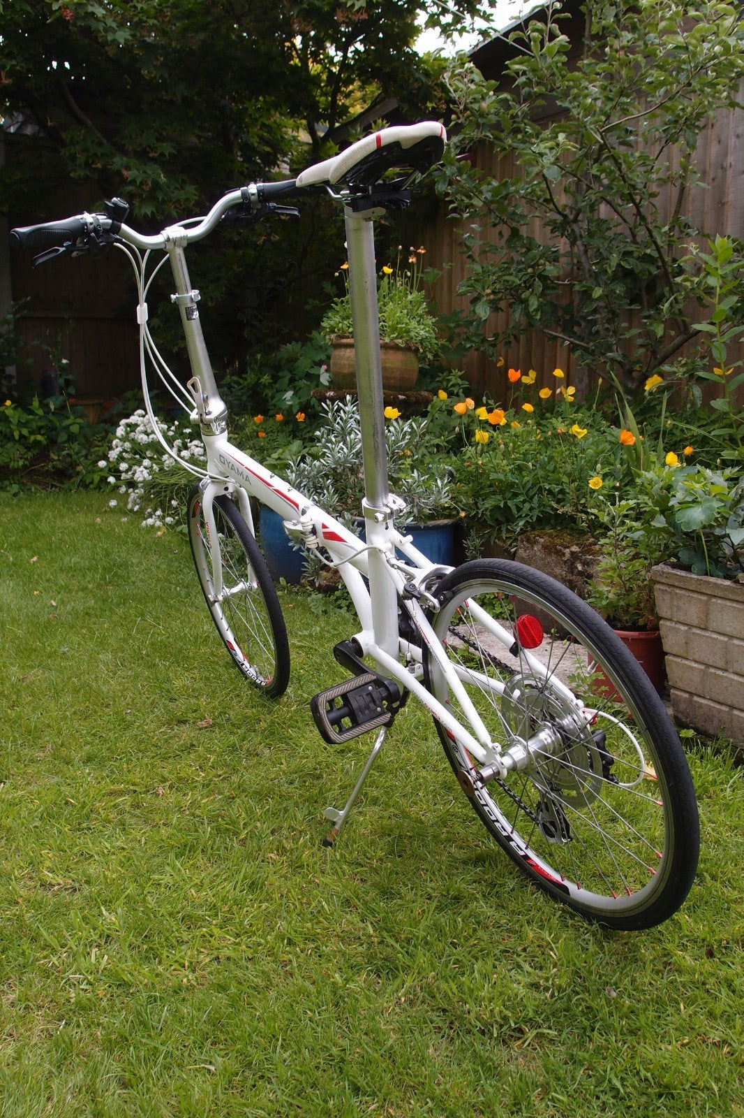 OYAMA 16 SPEED FOLDING BIKE