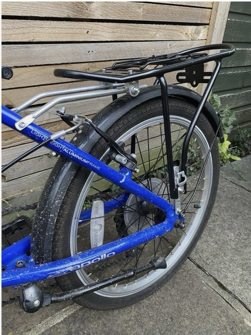 Apollo Tuck Folding Bike, excellent condition, cost over £350