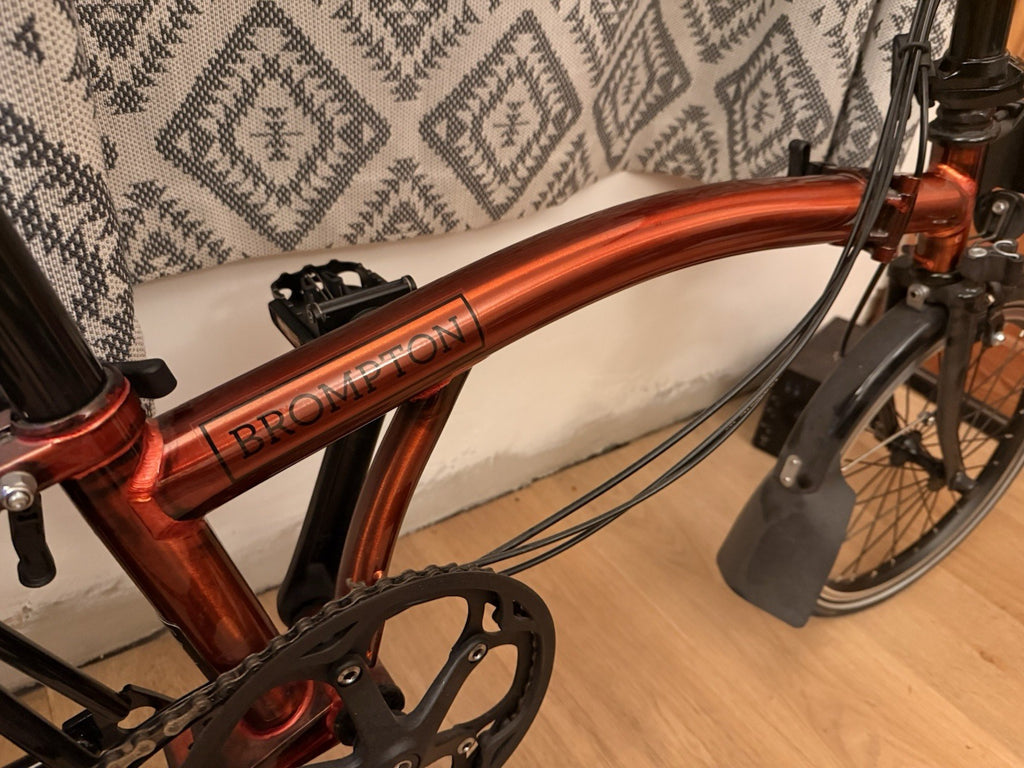 Brompton Flame Lacquer. Black Edition. 6 Speed. C line.