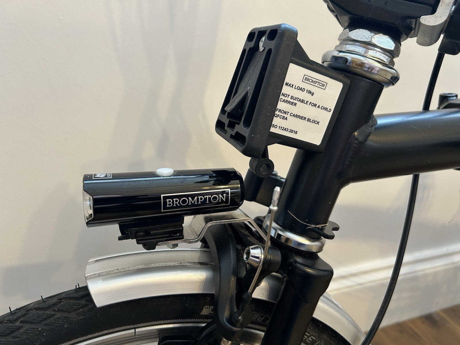 Brompton M6l Folding Bike With Front & Back Lights