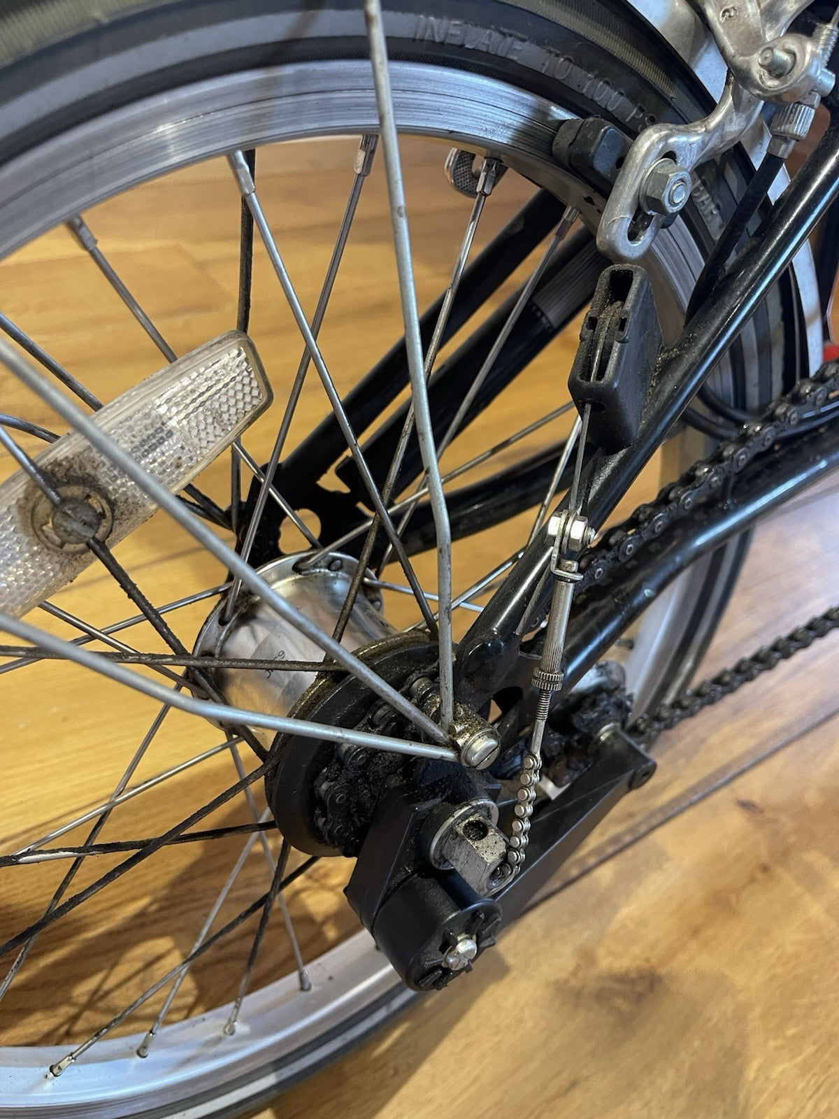 Brompton Folding Bike 16in Red/Black Derailleur Caliper, Mudguards Reflectors