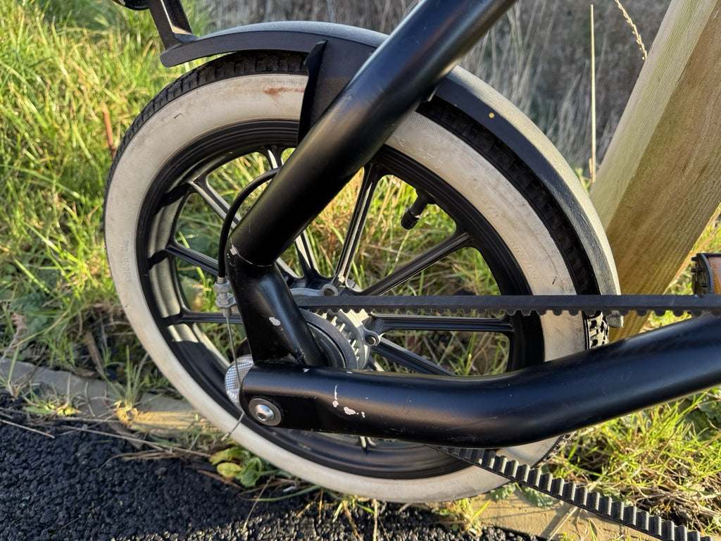 Vintage Strida Folding Bike Collectable Unusual Design w Rubber Drive Belt