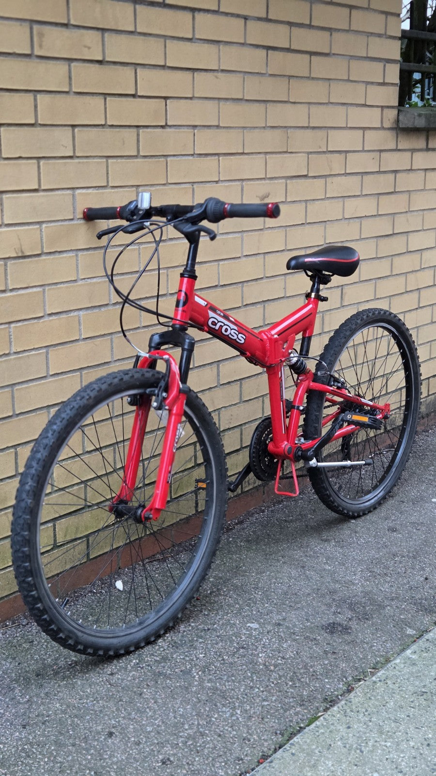 Cross CXF300 Folding Mountain Bike 26" Red