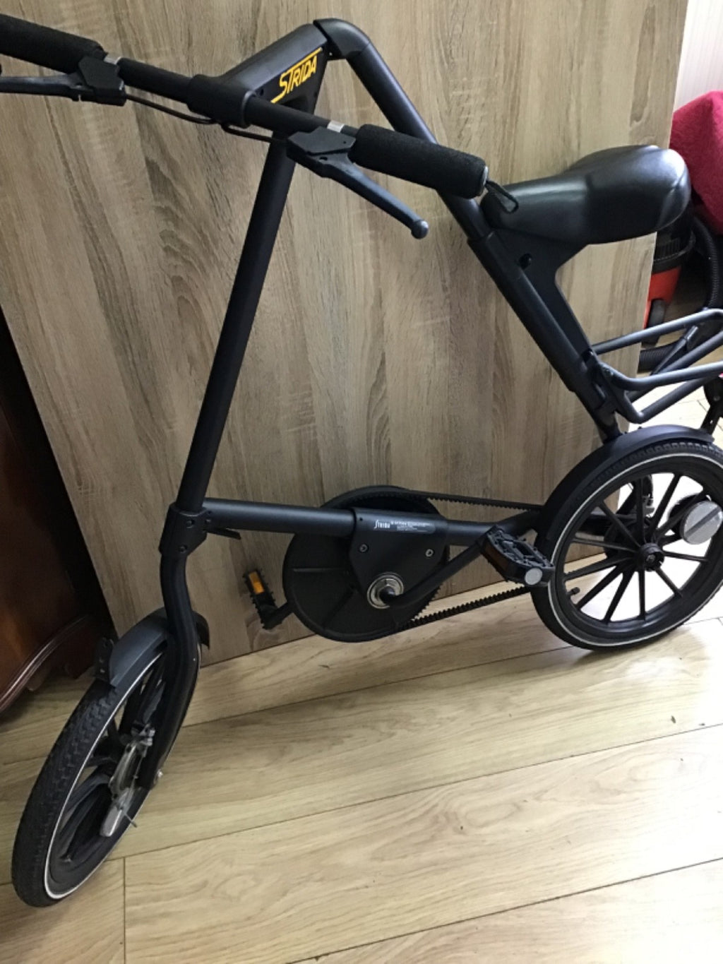 Vintage Strida Folding Bicycle MK1. Good Condition ready to ride.