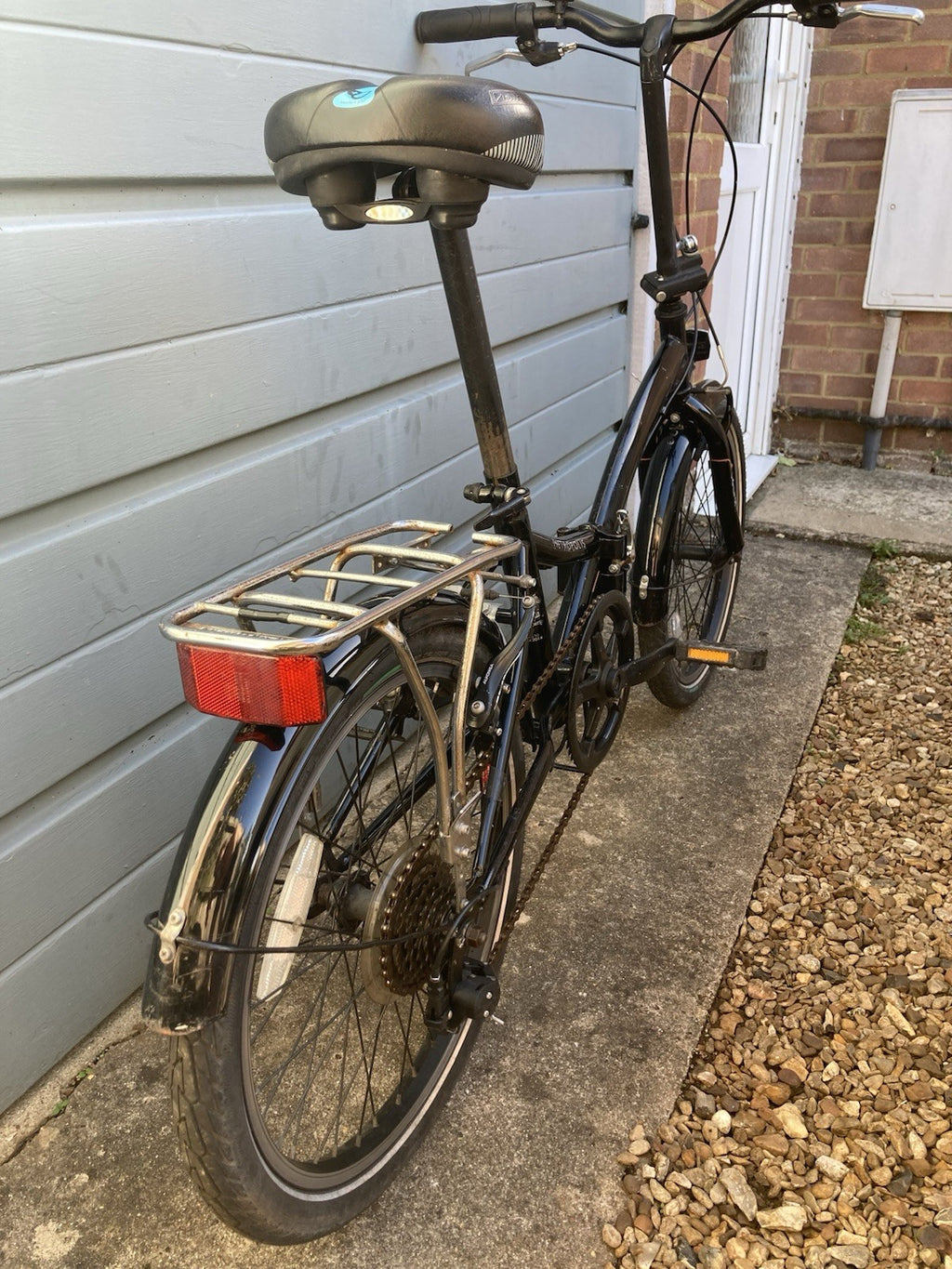 Viking Folding Shopper Bike with 6 Speed Gears Plus Padded Bike Seat