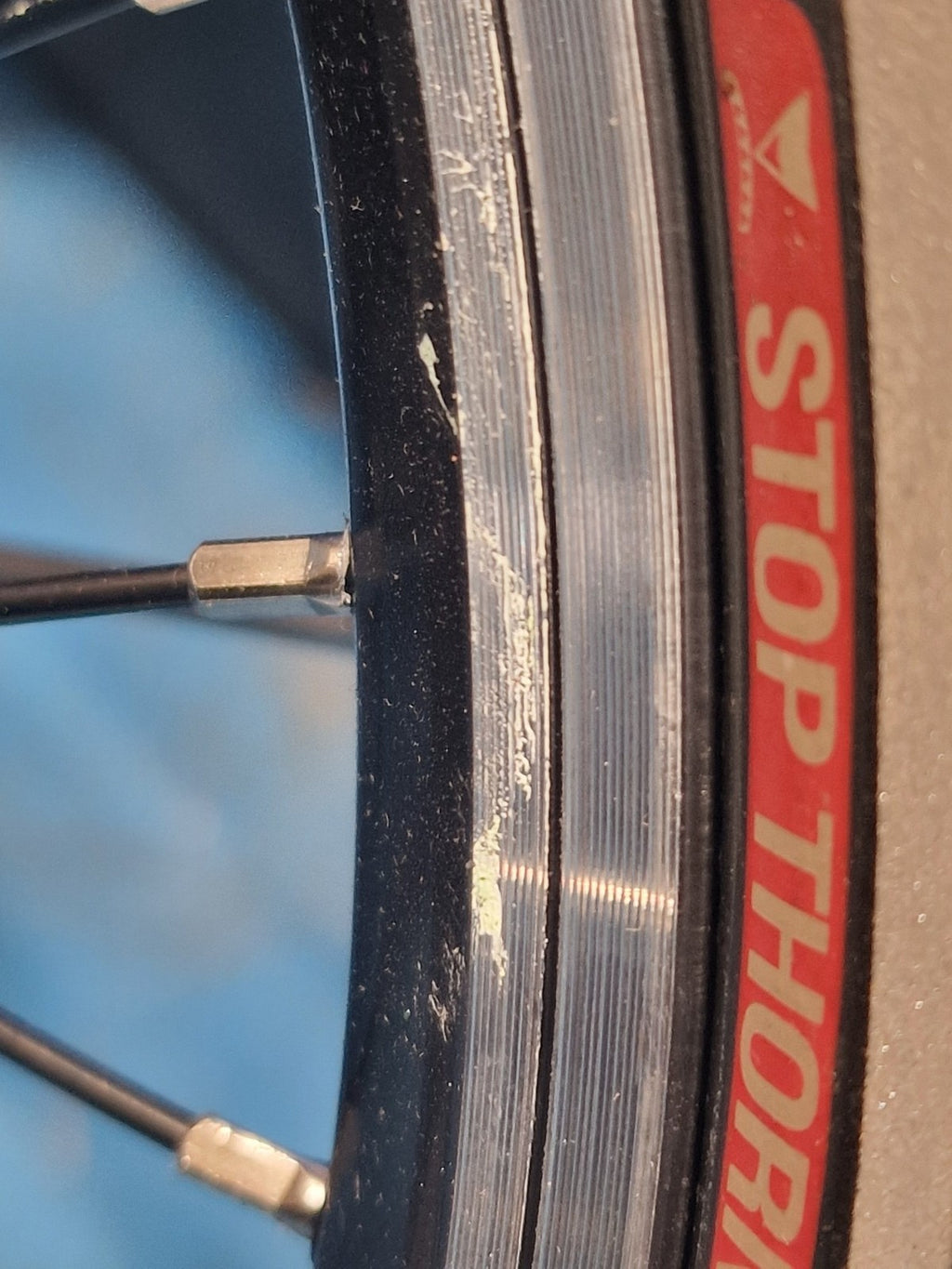 Raleigh Stow--E--Way Folding 7-Speed 20" Wheel Alloy Bike - Blue (Damaged)