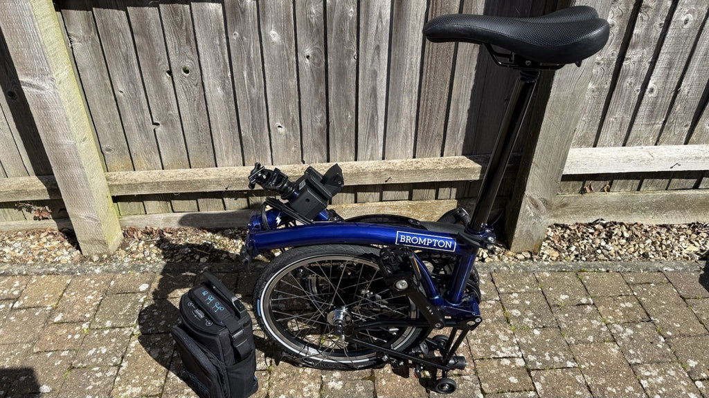 Brompton C Line M6L Bolt Blue e-Folding Bike - Excellent Condition