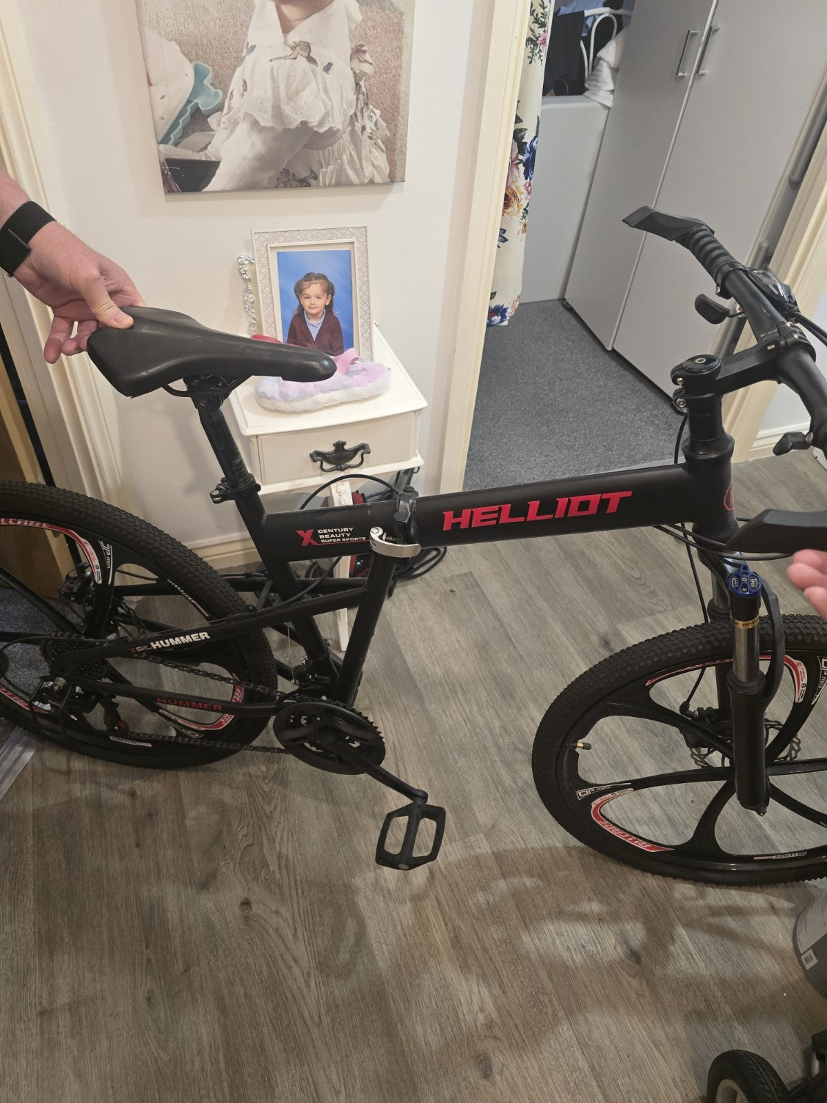 HELLIOT Hummer Mountain Bike 26in Folding Black/Red.