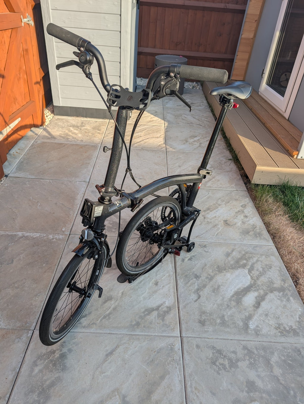 Brompton P-Line 4-Speed - Midnight Black Metallic (Rare Colour) - Late 2022
