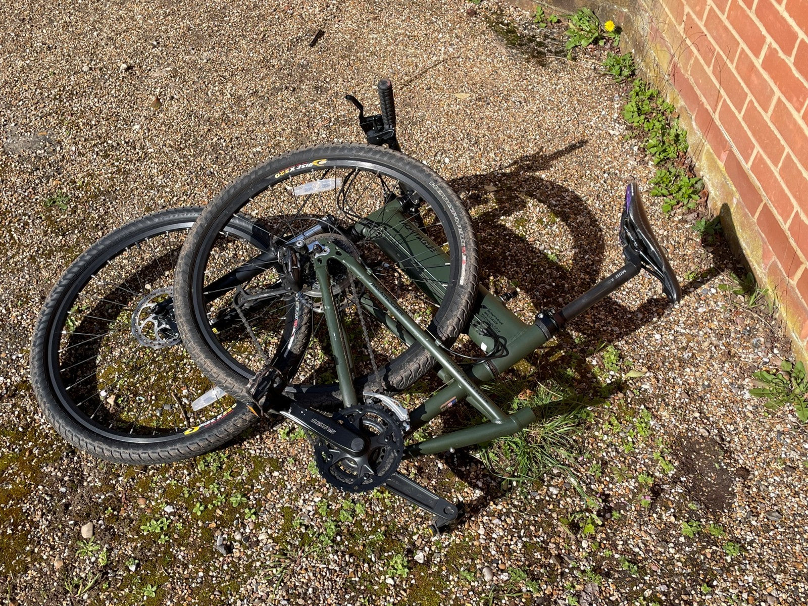 Montague Paratrooper folding mountain bike, medium