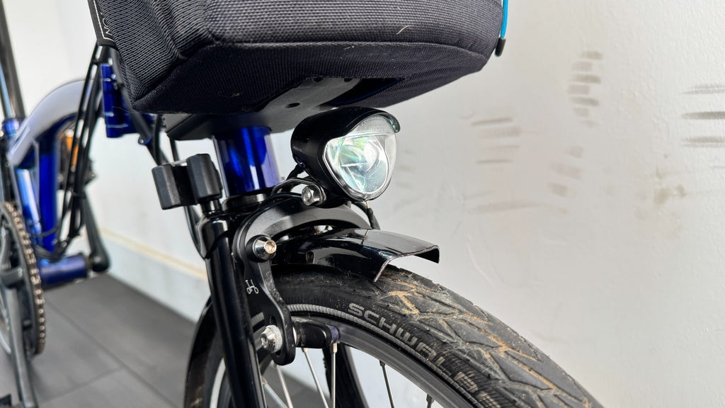 Brompton C-Line Electric 6 Speed Bolt Blue Lacquer Pannier bag Brooks saddle