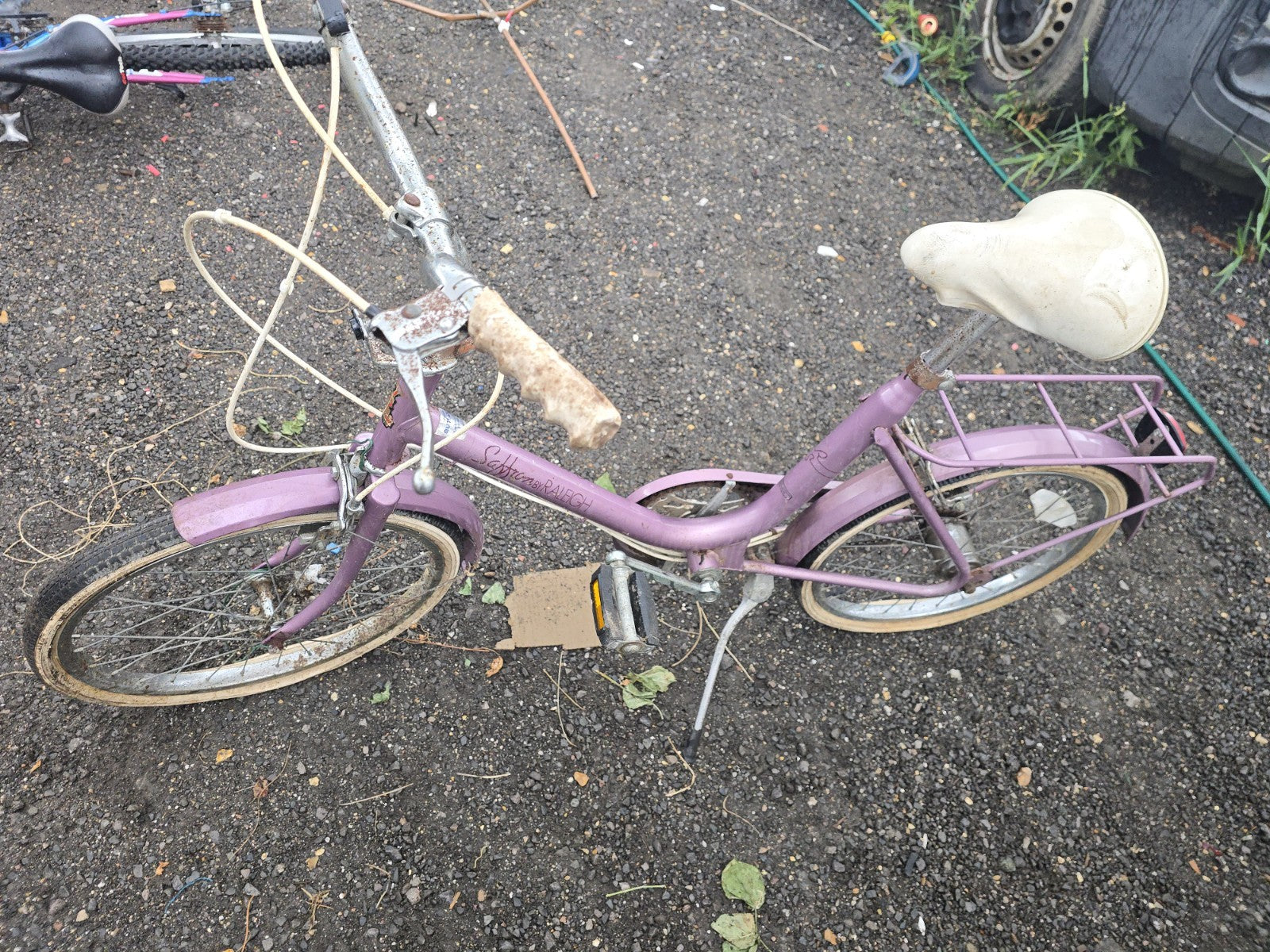 Raleigh Stowaway Folding Bike 20in Purple/White Step-Through 3-Speed Rear Rack