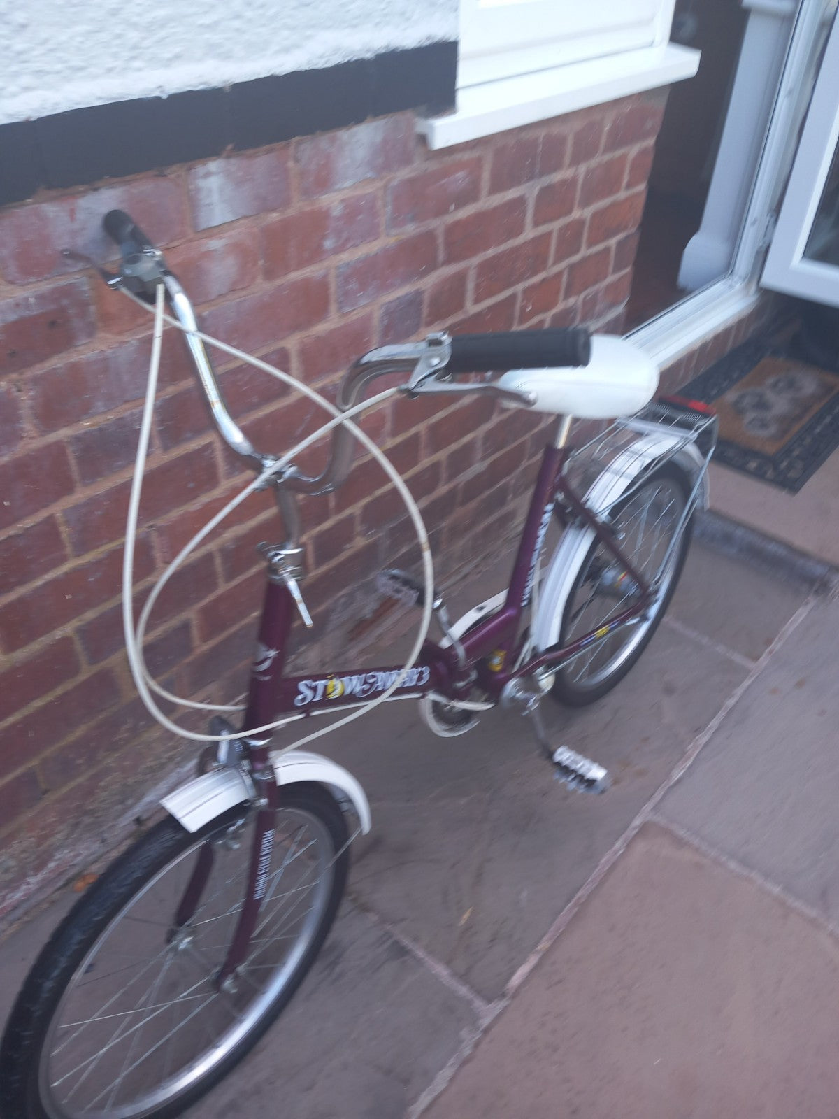 Universal Stowaway Folding Bike 3-Speed, 20" Wheels Excellent Condition