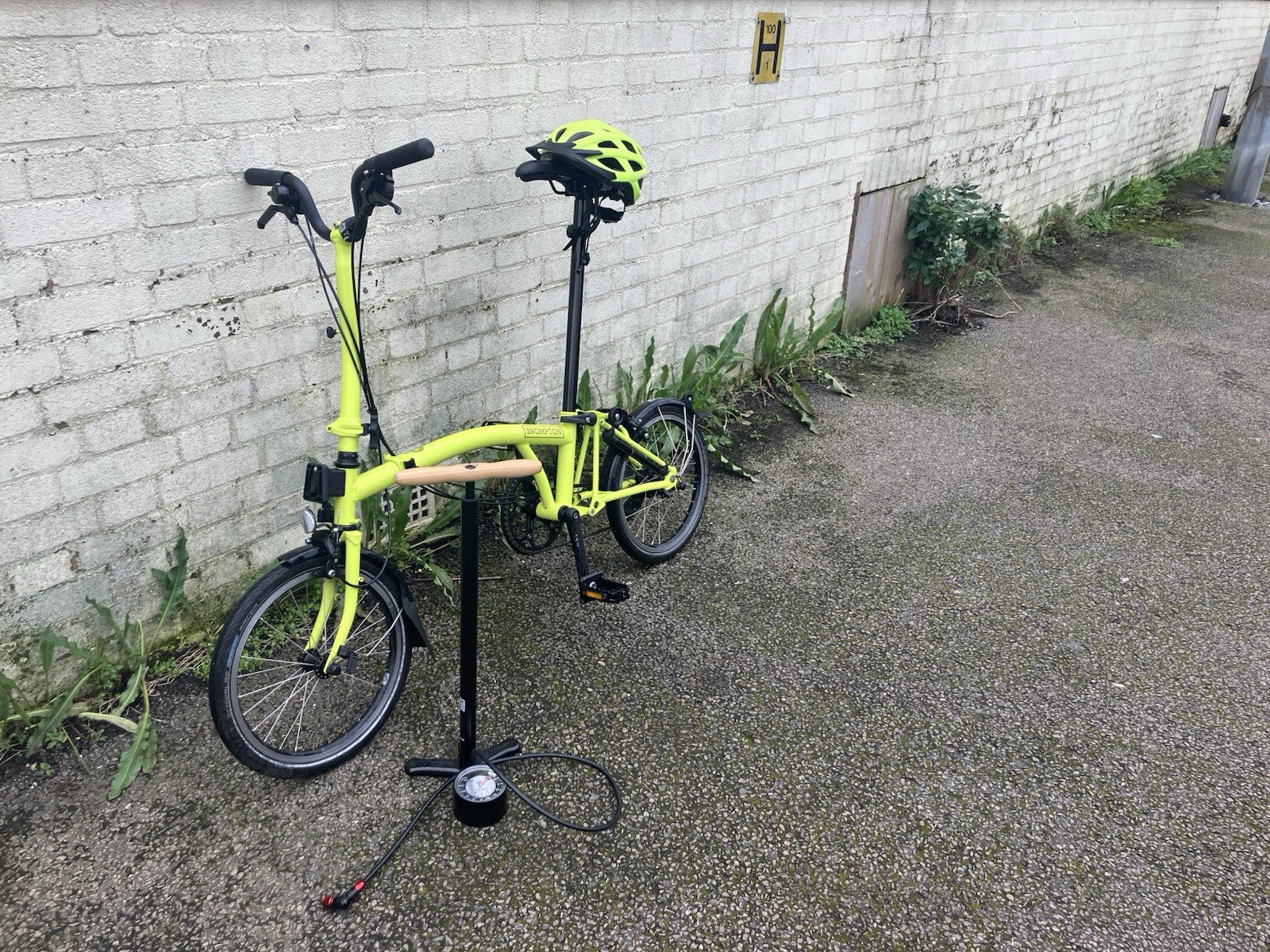 Brompton C Line 6-Speed Yuzu Lime 2024