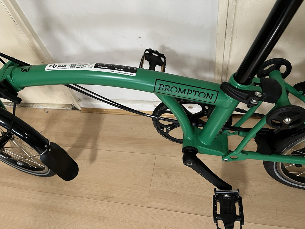 Brompton M12L C Line 12 Speed 2026 Folding Bike Palm Green EXC COND.