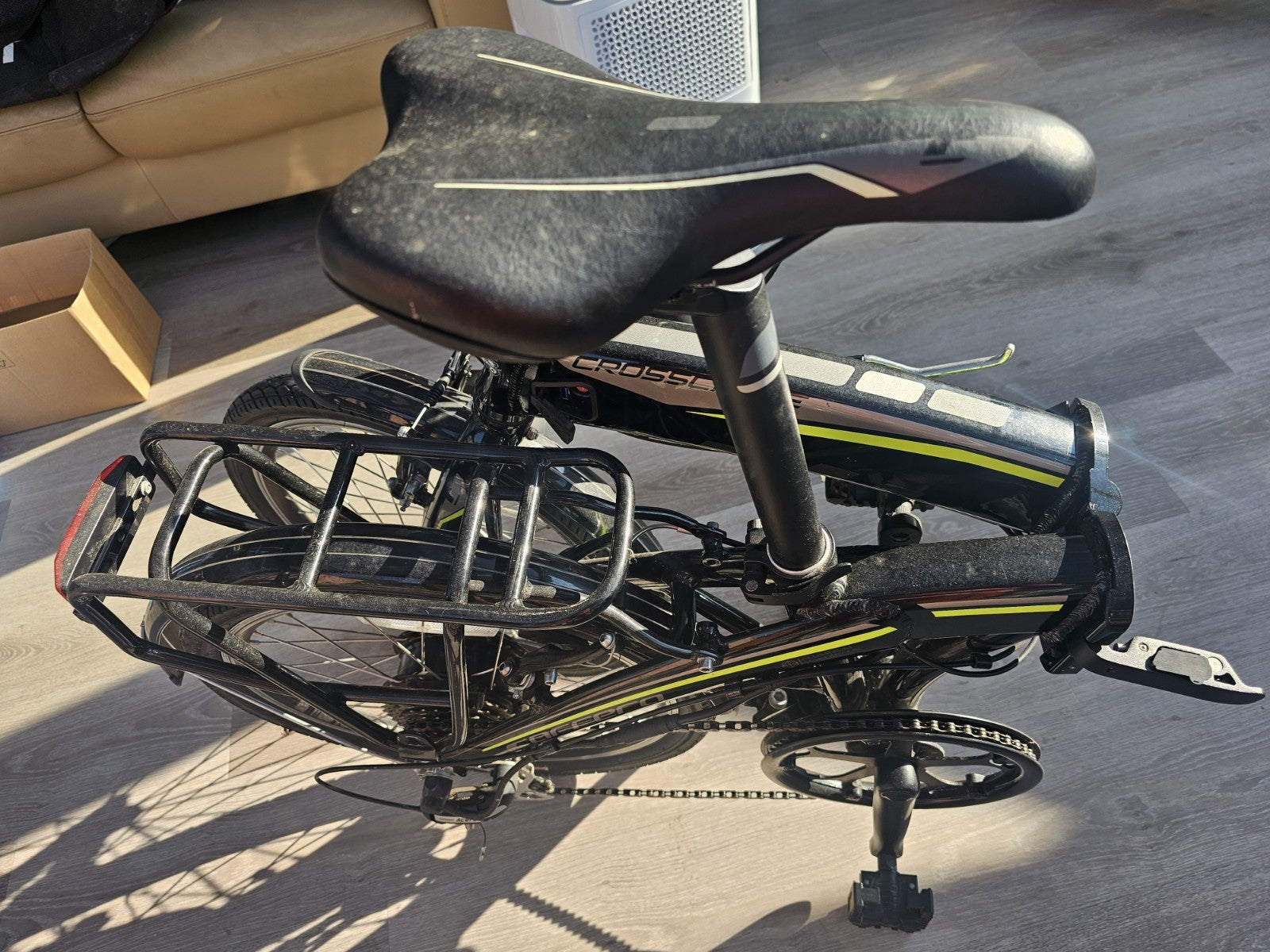 Carrera Cross City-Folding Bike 20" wheels very good condition
