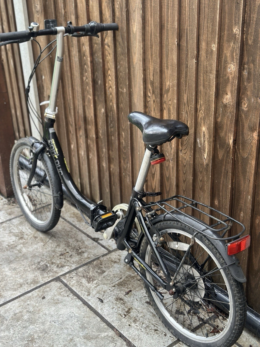 Apollo Contour Folding Bike 20inch Wheel