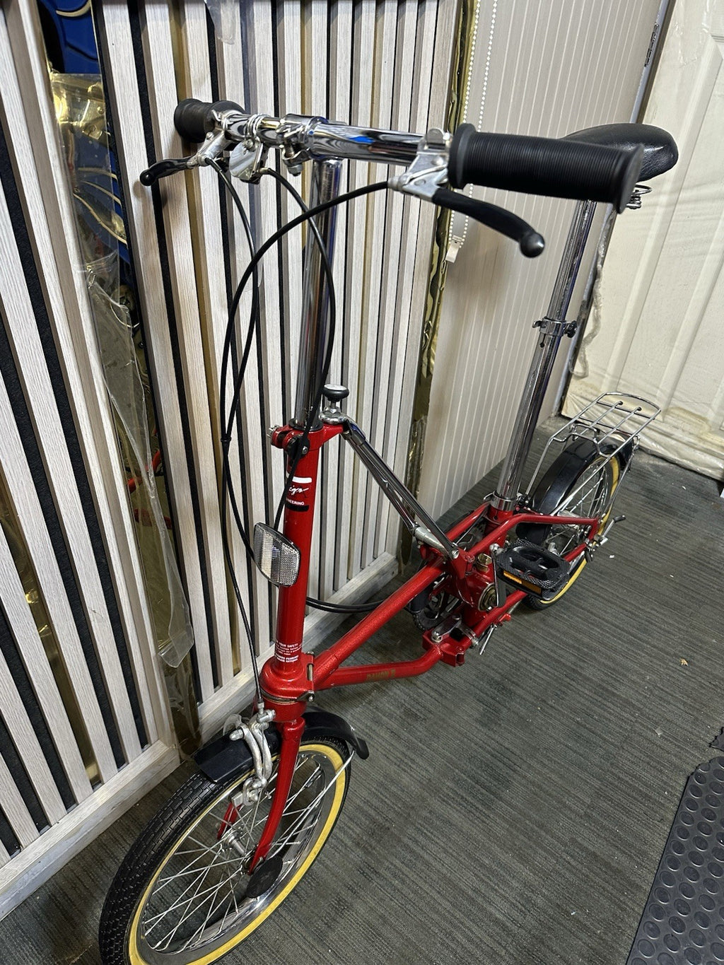 Dahon III Folding Bike