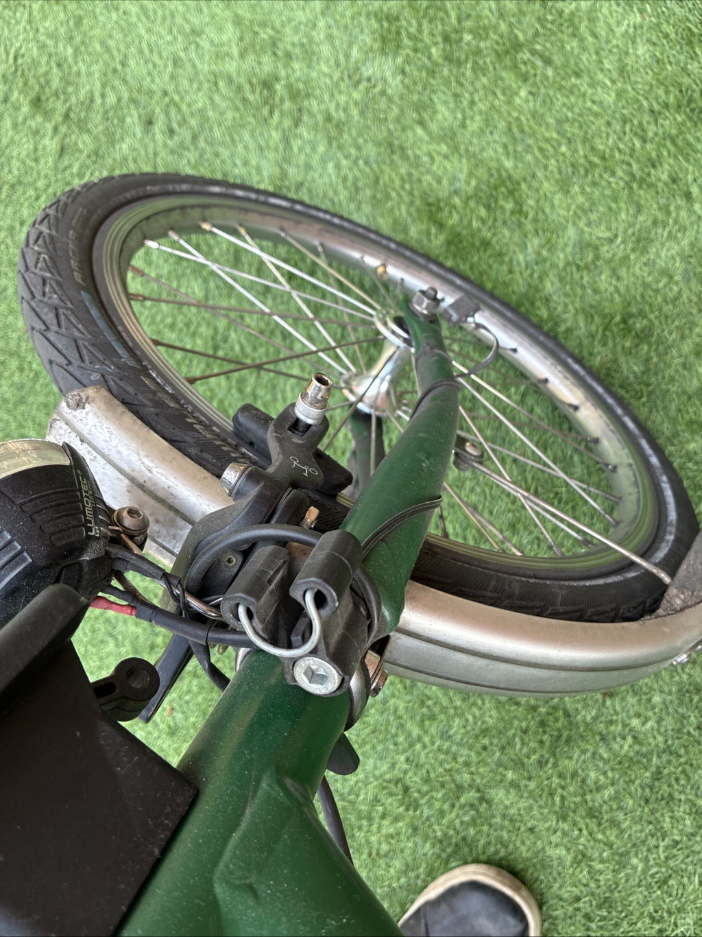 Brompton folding bike, 6 speed, British racing Green, See Description