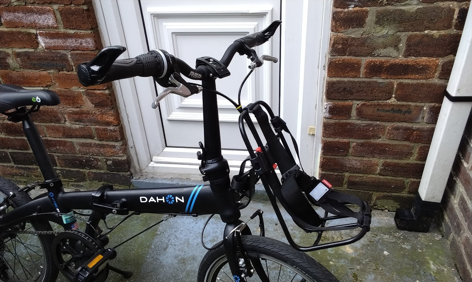 Pair of Dahoon Aluminium Folding Bicycles, 7 Speed, 20 Inch Wheel Models.