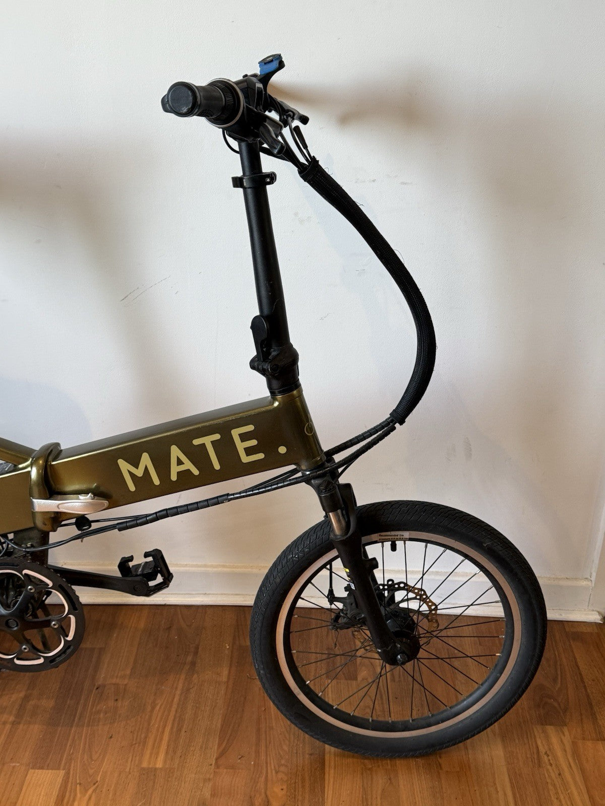 Olive Gold 250W MATE City Bike with 60mile Range, Discs & Full Suspension