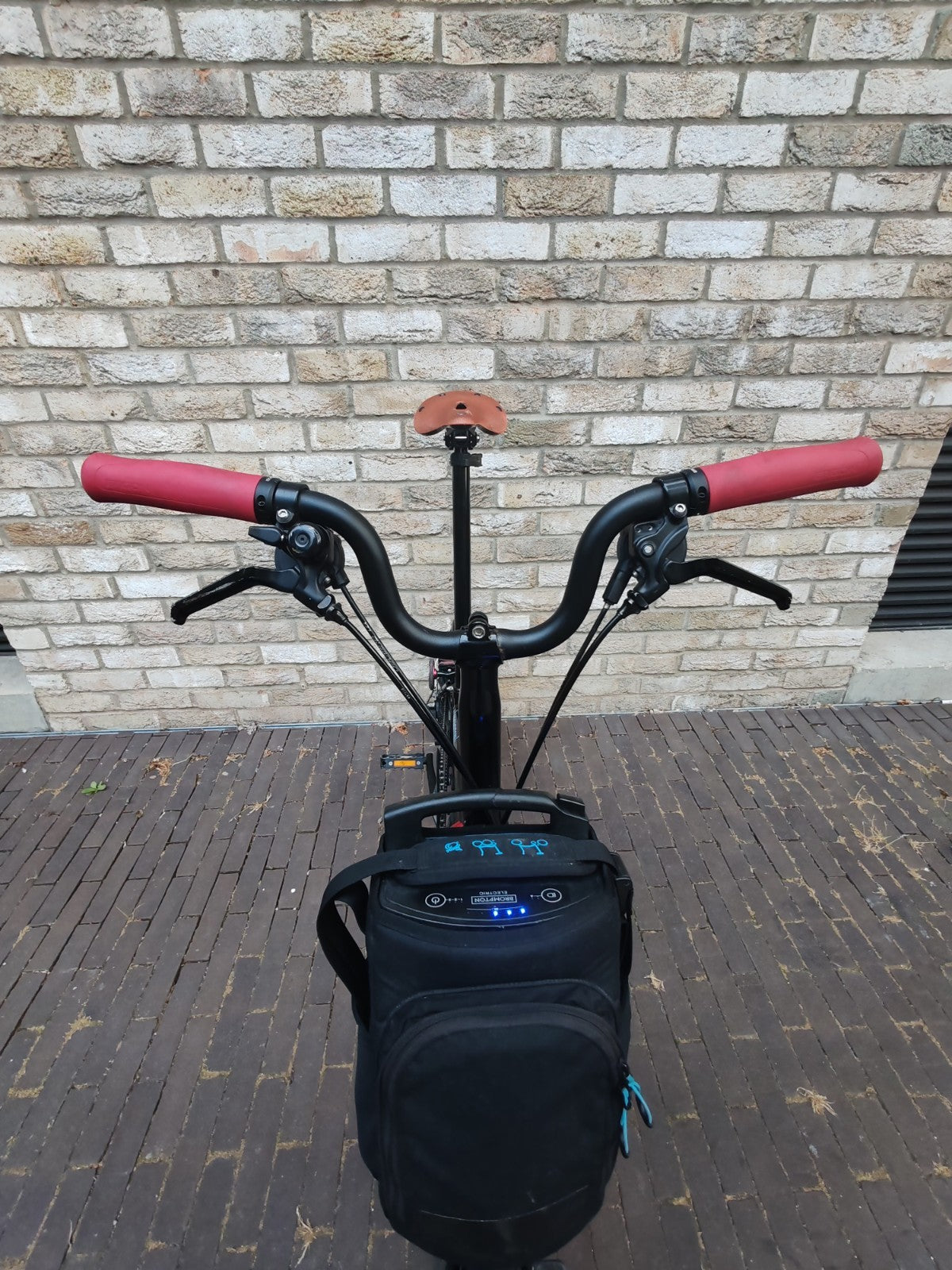 Brompton Elec M6L 6 Speed Folding Black Custom Schwalbe Kojak Tanwall