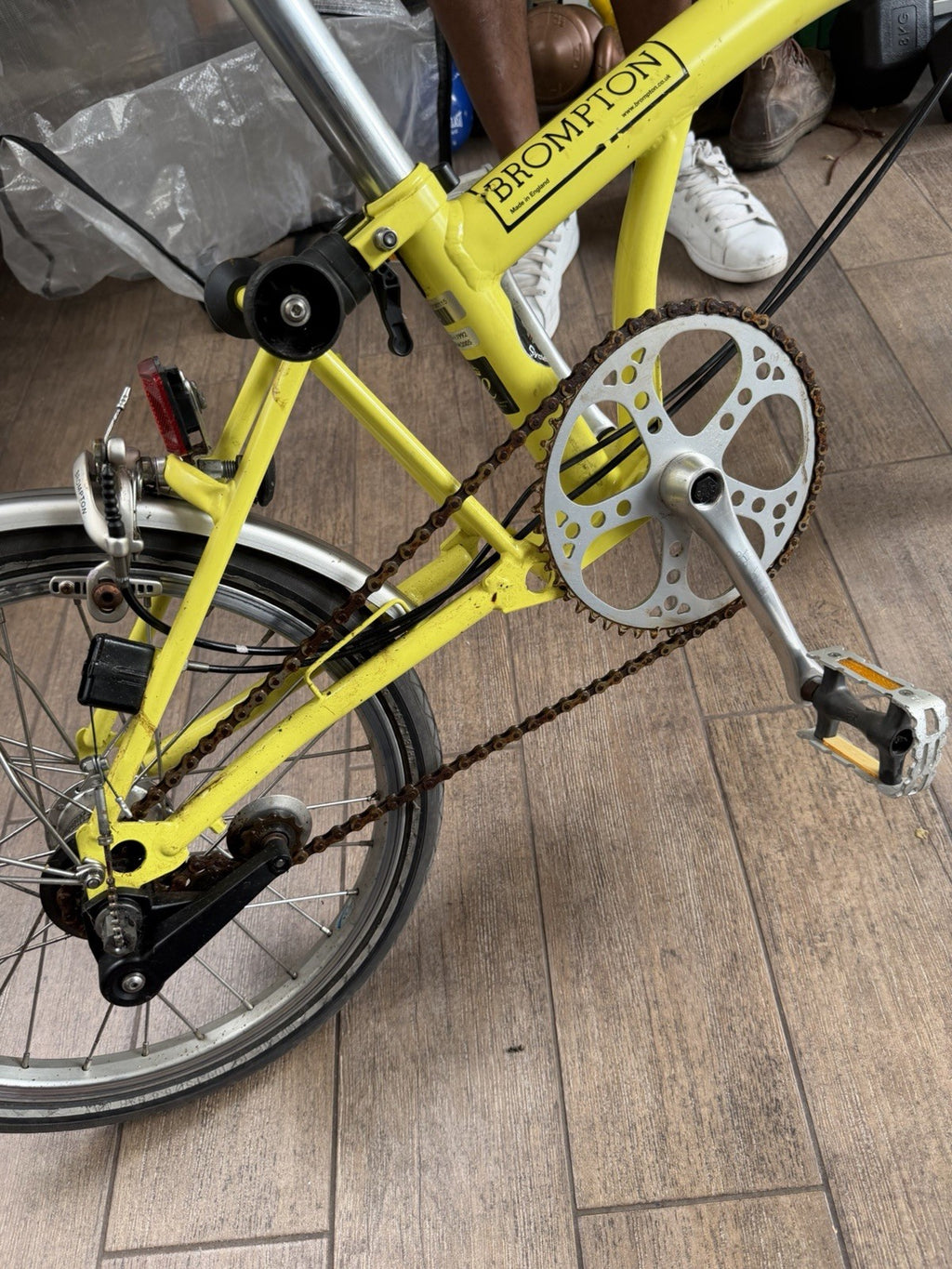 Brompton Yellow Folding Bike 16in 3-Speed Caliper Brakes Riser Bar