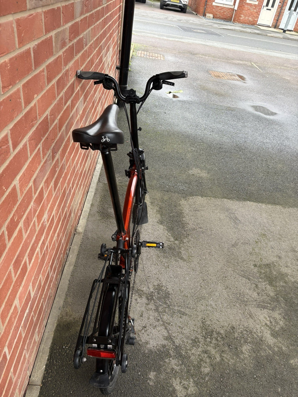 Brompton C Line Electric Flame Lacquer - with battery and upgraded bag