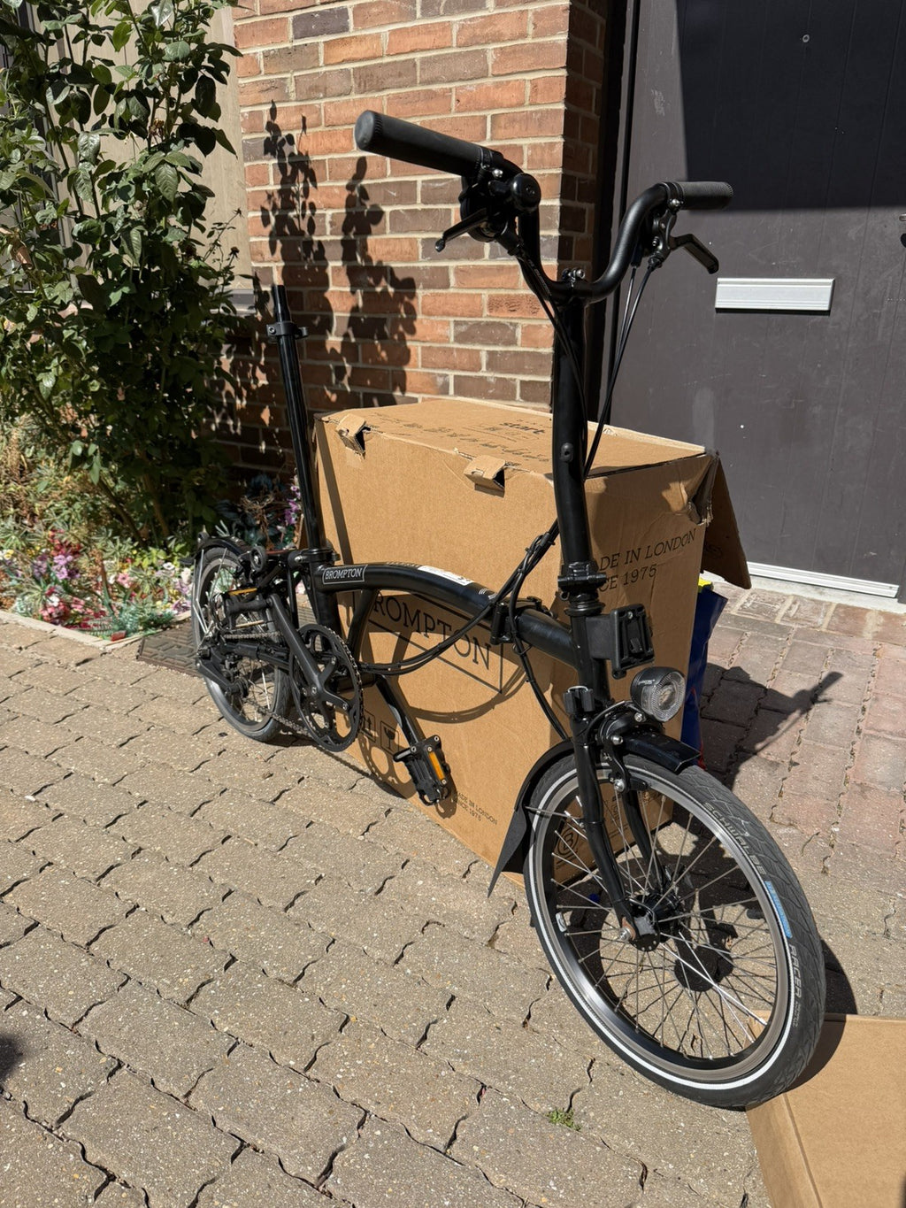 Brompton C Line Explore M6L 6 Speed Folding Bike Black 2024 fresh BOXED