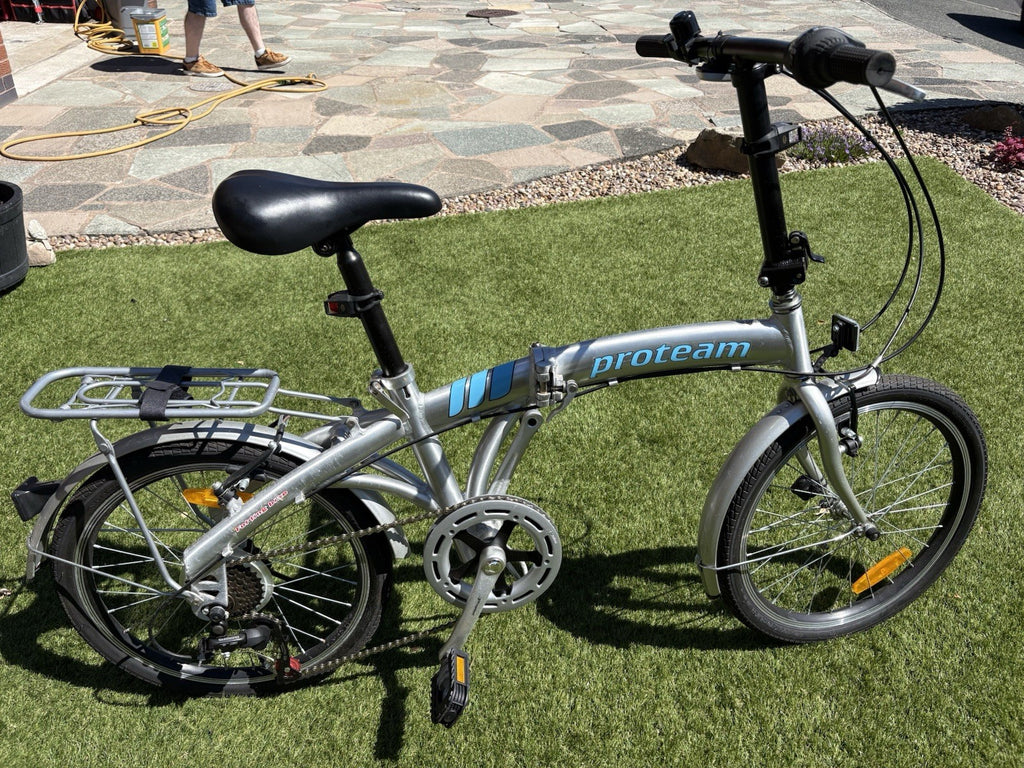 Protean Folding Bike 20" Wheels , ( Unused ) Shimano RevoShift Gears.