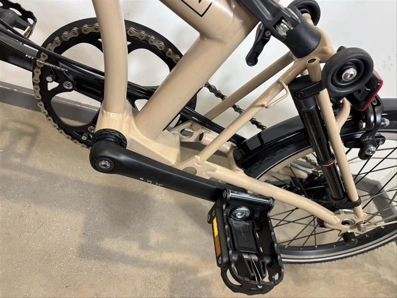 Brompton C Line 6 Speed 2023 High Handlebar Folding Bike - Dune Sand