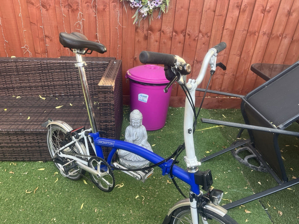Brompton C - Line 3 Speed, Folding Bike, Dyno Lighting, Pump Good Condition