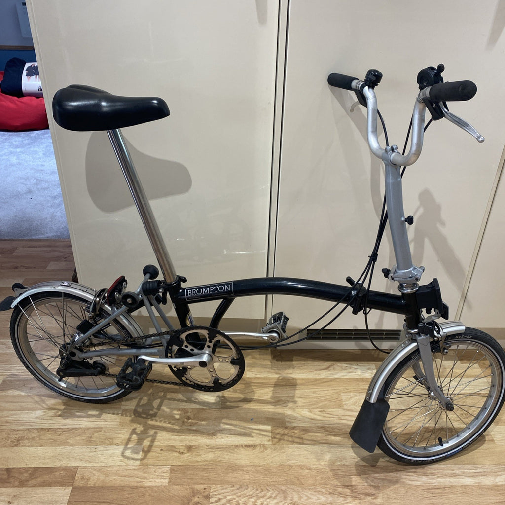 Brompton Folding Bike 3-Speed, Black. Good Condition, Lightly Used.
